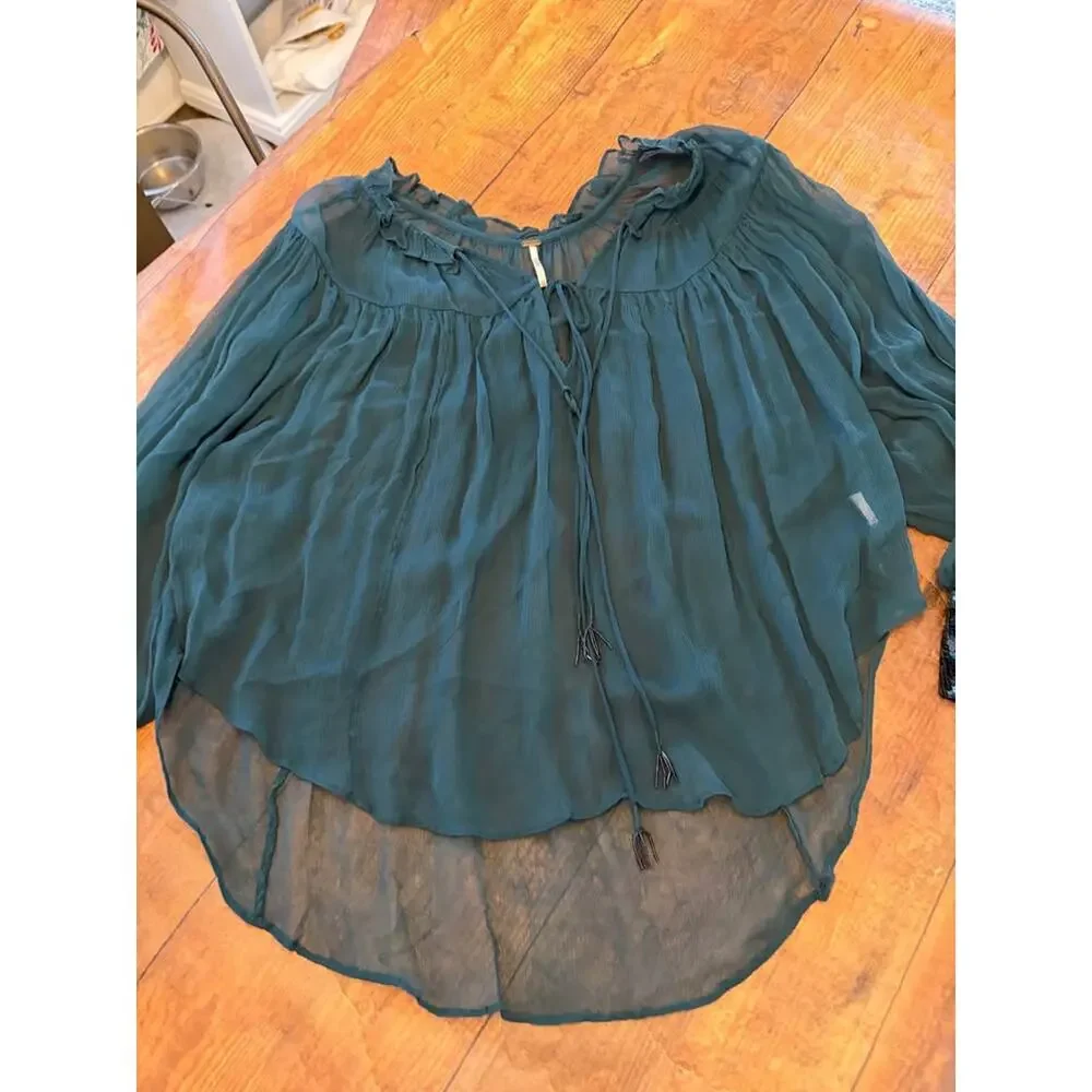 Sz XS - Free People Boho Sheer Sequin Top‎